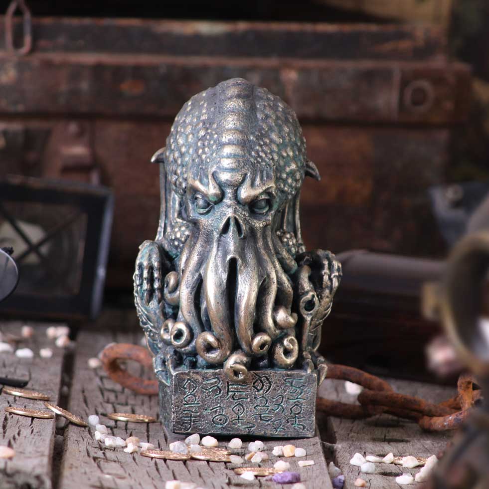 Cthulhu Figurine H P Lovecraft Squid Octopus Ornament