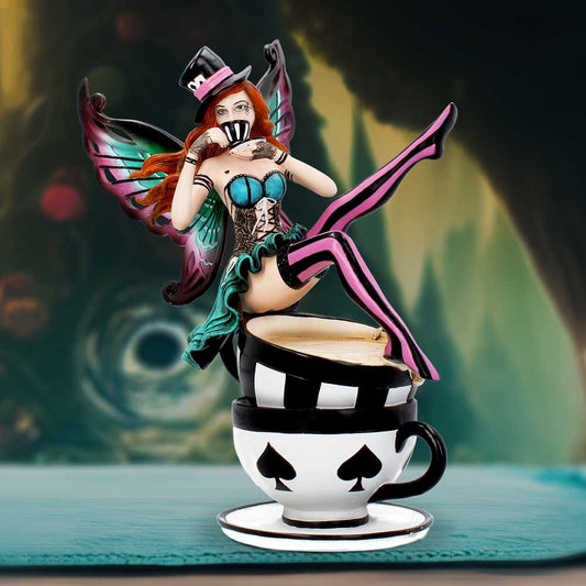 Hatter with Teacup 16cm - Wonderland Fairy